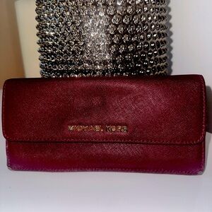Womens Michael Kors wallet